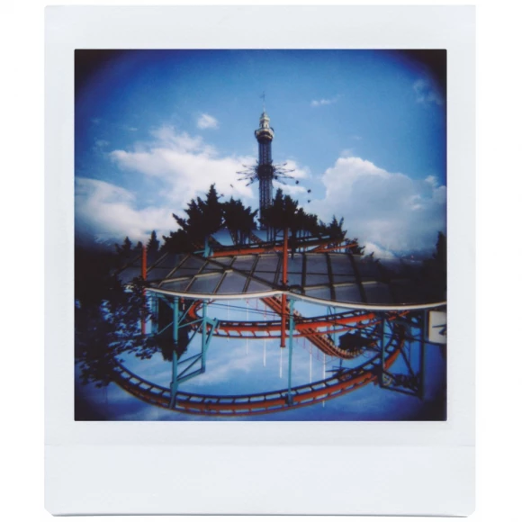 lomo diana instant square